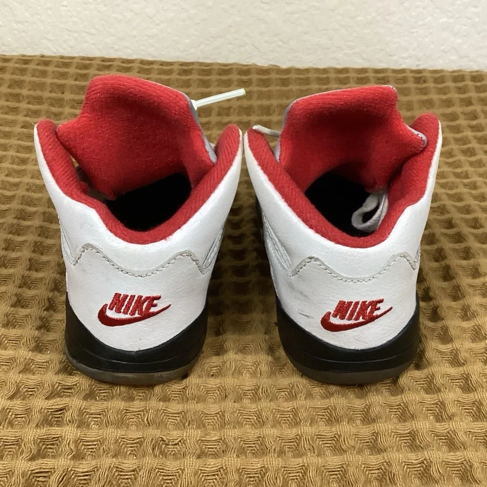 Nike Air Jordan 5 Retro TD 'Fire Red' 440890-102 Little Kids Size 7C Toddler